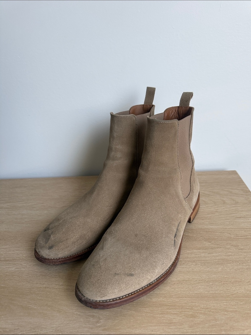 ORO Los Angeles Suede Chelsea Boots in Taupe